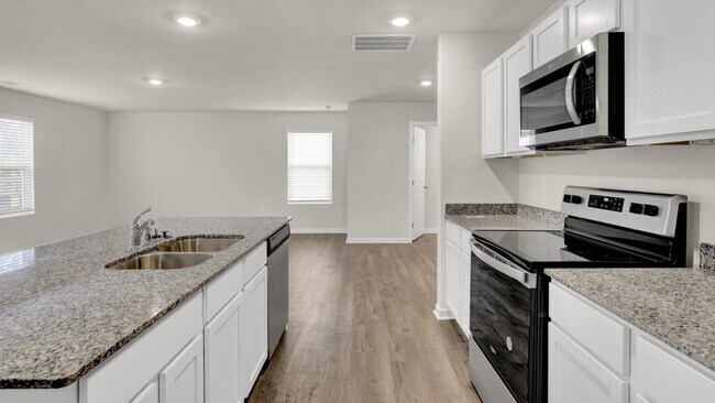 949 Jerry Price Dr, Knoxville, TN 37920 - photo 5