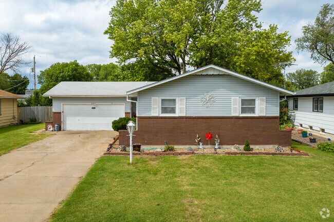L-shaped ranch homes are very common in Southwest Wichita.