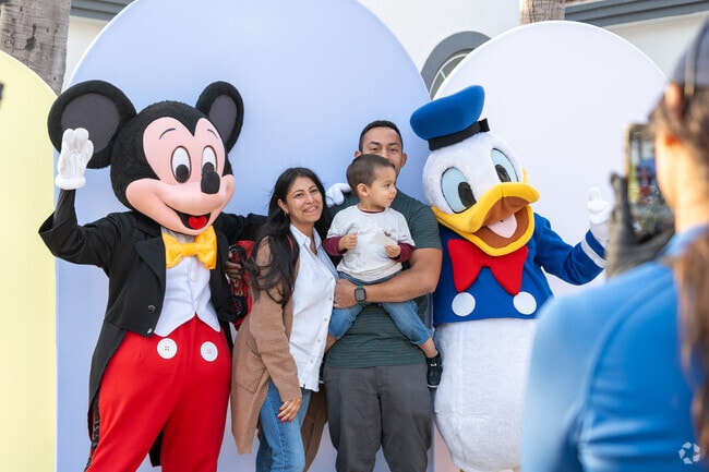 Enjoy some of Downy Night Market theme nights, including Disney Night.