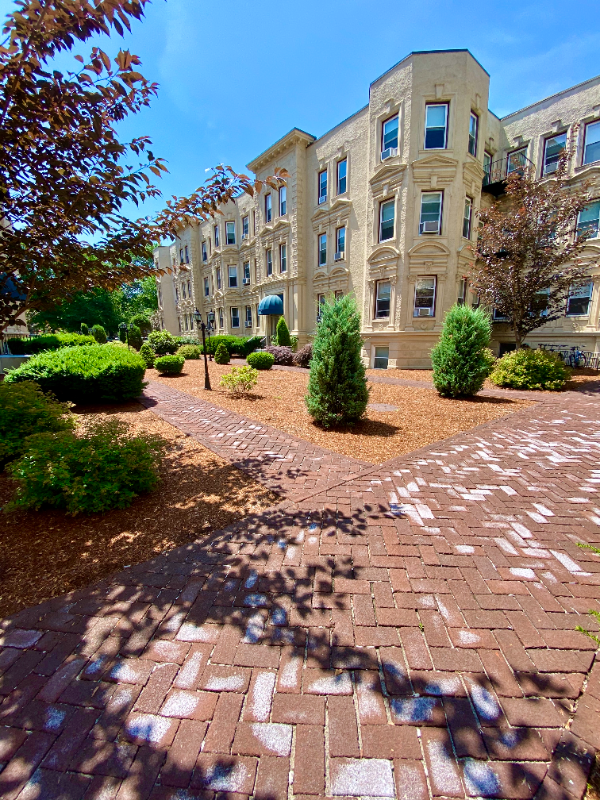 1862 Beacon St Unit 3-09, Brookline, MA 02445
