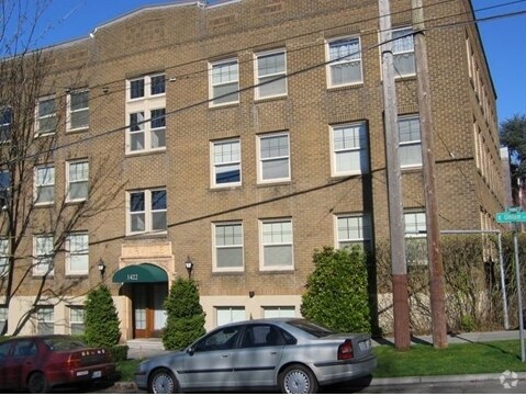 Diamond Apartments, Halliday, ND 58636 - photo 5