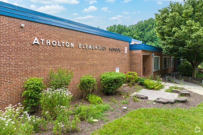 Kings Contrivance is home to Atholton Elementary.