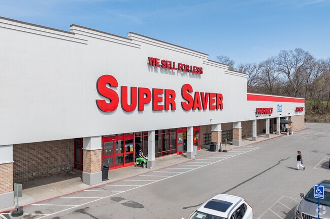 Find your pantry staples at Lincoln-Fairview's local Super Saver.