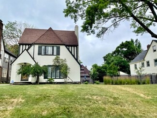 3658 Daleford Rd Unit 2, Shaker Heights, OH 44120