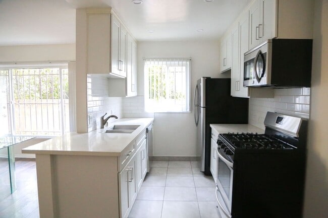 Alcott Luxury Investments LLC, Los Angeles, CA 90035 - photo 4