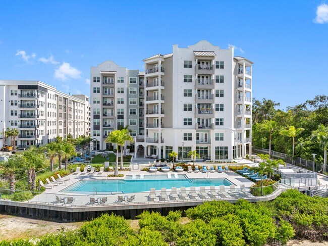 Bainbridge Bayview, Clearwater, FL 33759 - photo 6