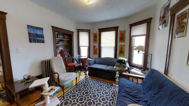 223 Holland St unit 2, Somerville, MA 02144 - photo 7