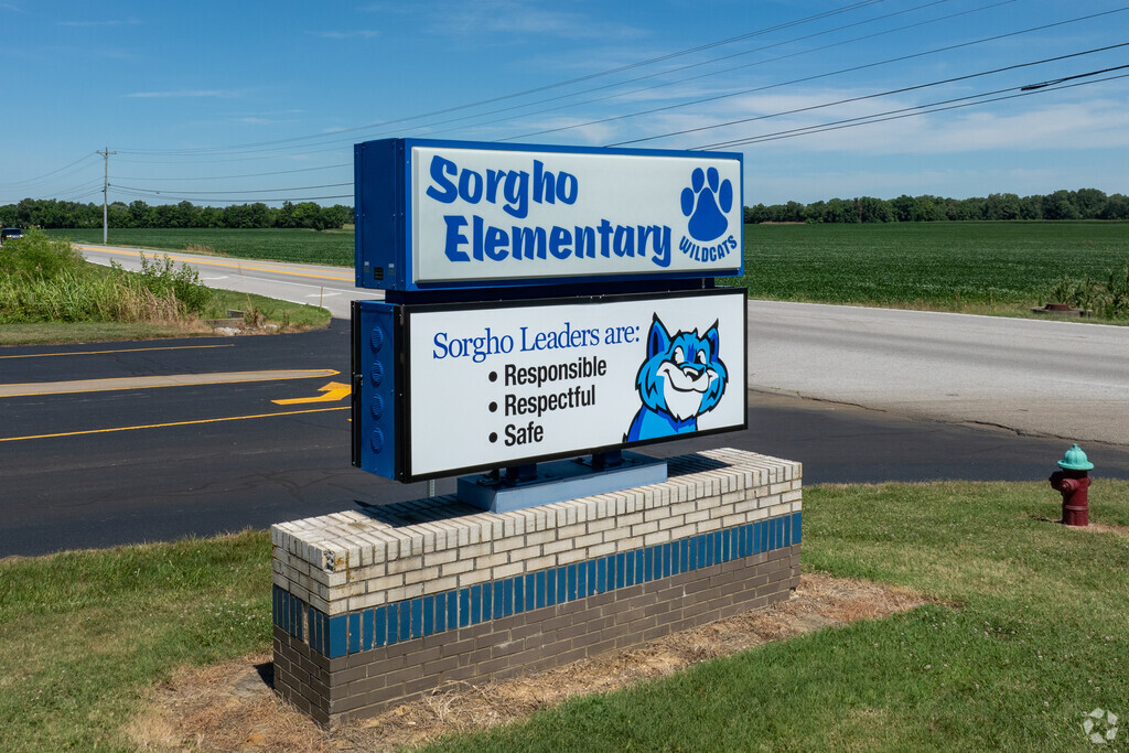 Sorgho Elementary School is an above average, public school located in OWENSBORO, KY.