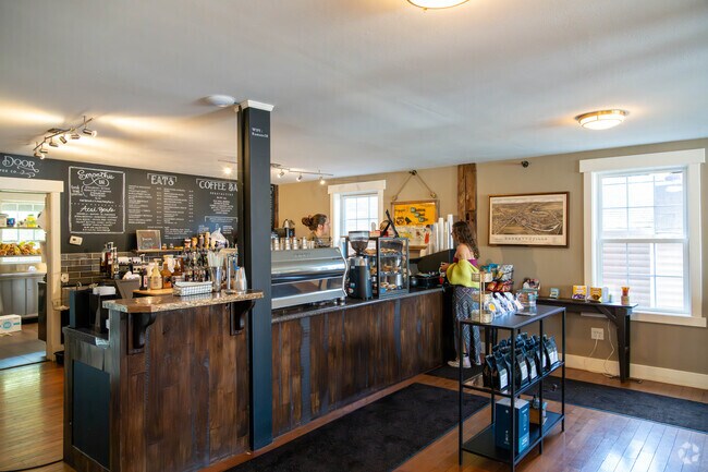 The Cellar Door Coffee Company offers a delightful selection of espresso drinks, complemented by fresh pastries, bagels, and sandwiches.
