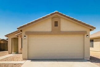 977 E Graham Ln, Apache Junction, AZ 85119