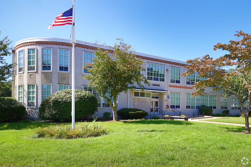 Horace Mann School is located in the Melrose, MA, area.