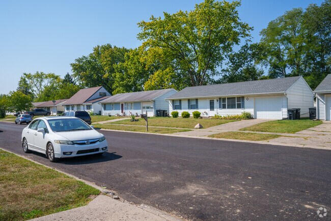 A majority of streets in Sherwood are line with modest midcentury ranch-style homes.