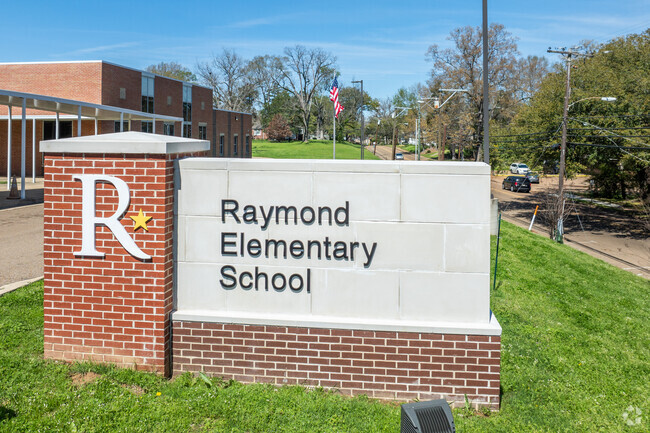 Raymond Elementary School is a public school in Raymond.