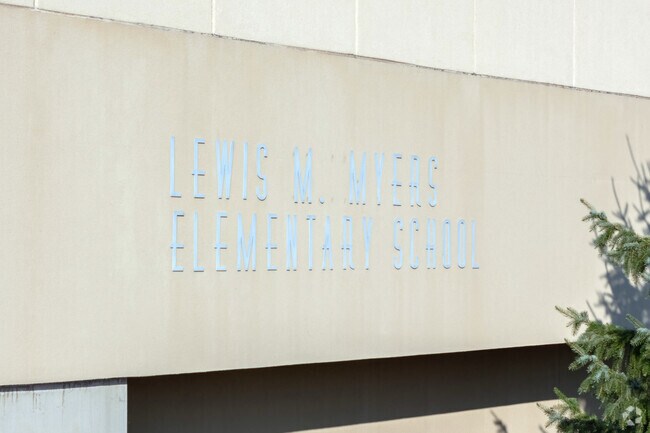 At the Lewis M. Myers Elementary School in Bellwood, students are encouraged to work together.