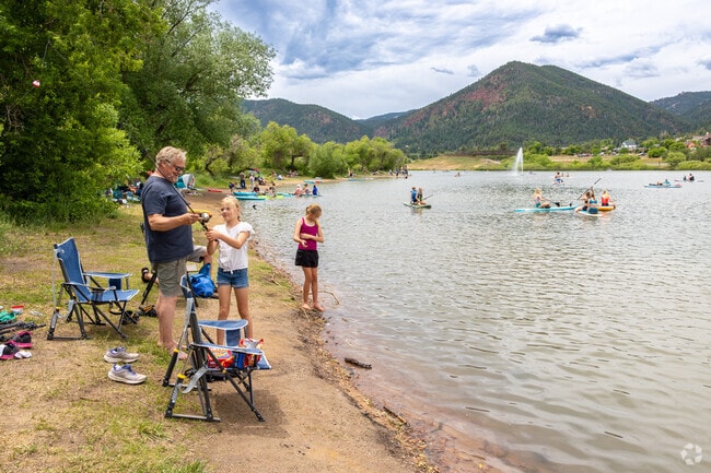 Go fishing or take a canoe out on the water at Palmer Lake Regional Park.