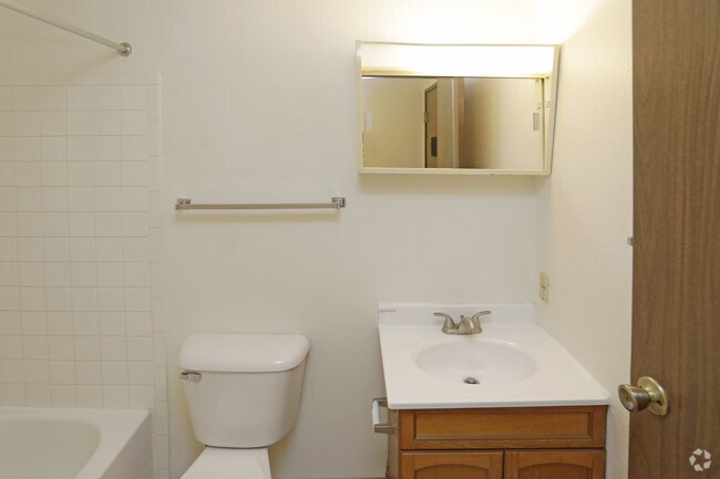 Amrock Apartments, Fargo, ND 58103 - photo 4