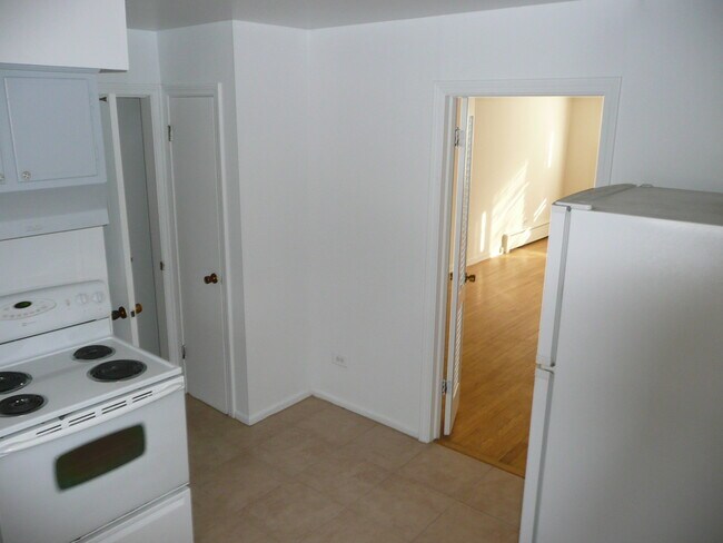 1512-1522 Central St, Evanston, IL 60201 - photo 3