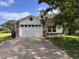 1908 Cherrybark Dr, Greenwood, AR 72936