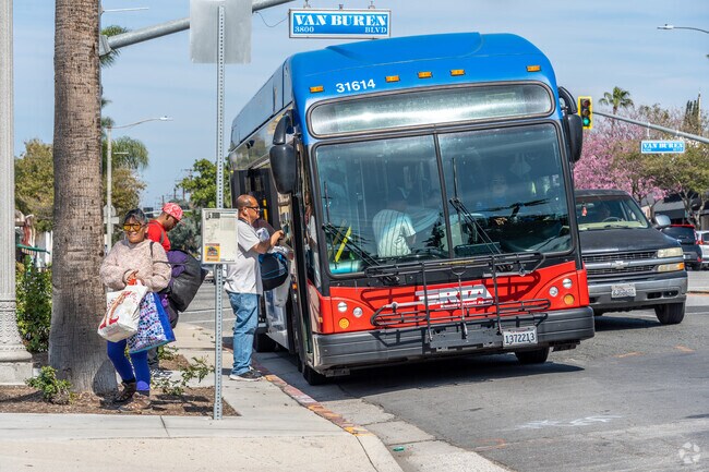 Public transportation is easily accessible for residents of Arlington.