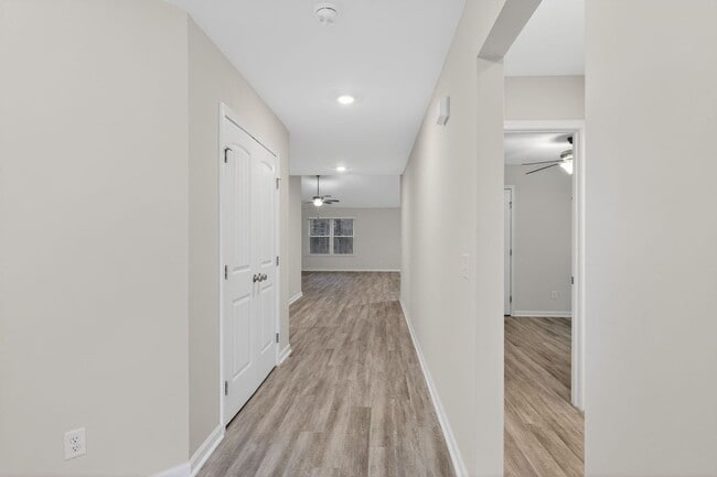 245 Cromer St, Savannah, GA 31407 - photo 5