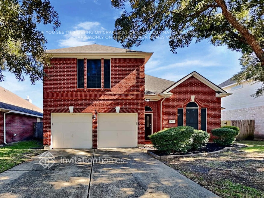 907 Portsmouth Dr, Pearland, TX 77584 - photo 1