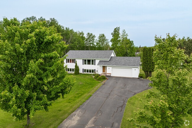 Split-level homes are typical in Esko and feature two or more car garages and large, spacious driveways.