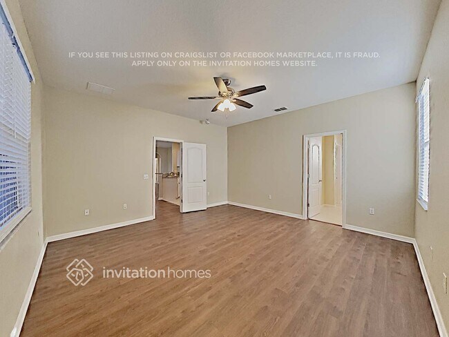 8415 Greystone Dr, Lakeland, FL 33810 - photo 7