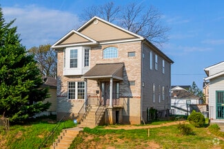 824 48th Place NE, Washington, DC 20019