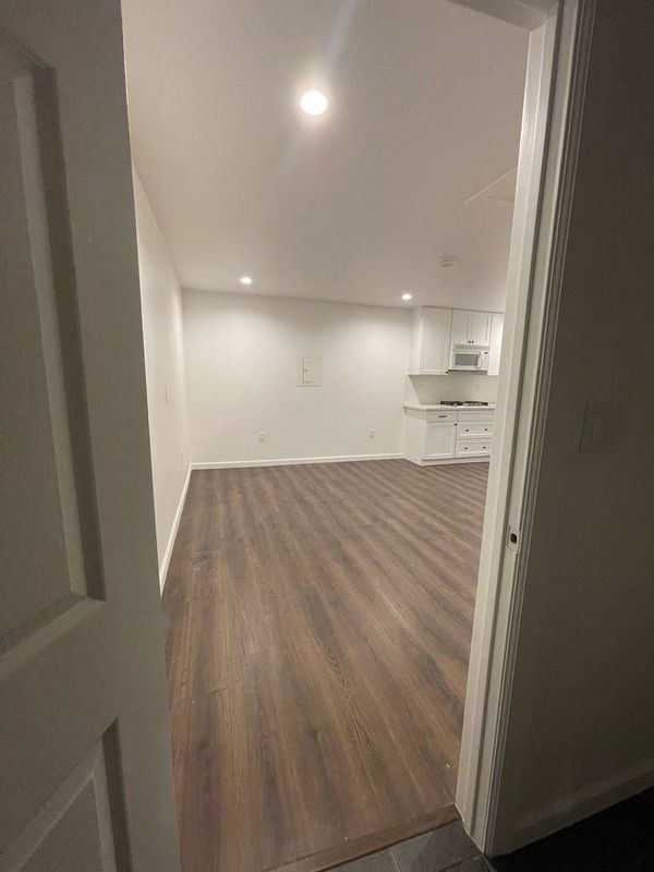 24104 Highlander Rd, Los Angeles, CA 91307 - photo 7