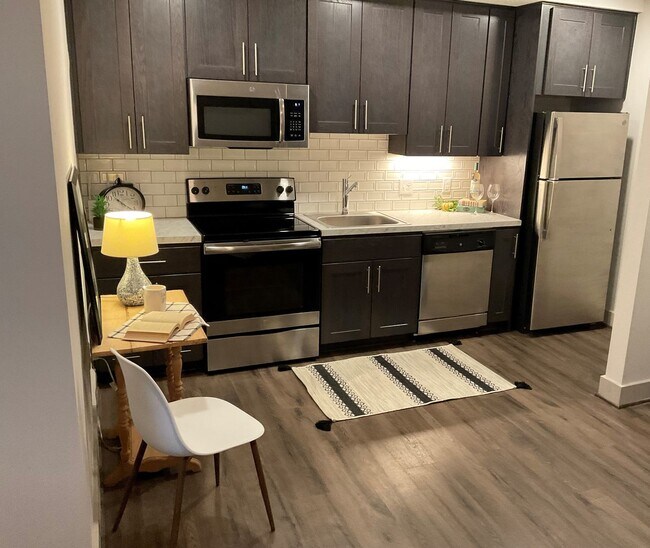 Priscilla on Pennsylvania, Indianapolis, IN 46202 - photo 7