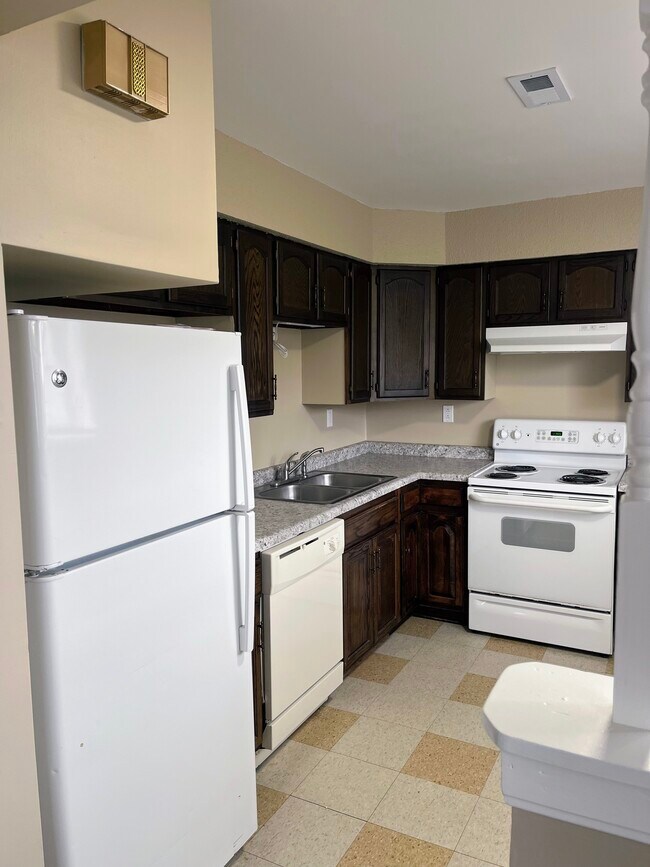 103 Sibley Rd unit A, Orrick, MO 64077 - photo 4