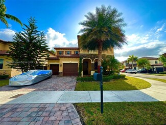 8875 NW 99th Ct, Doral, FL 33178