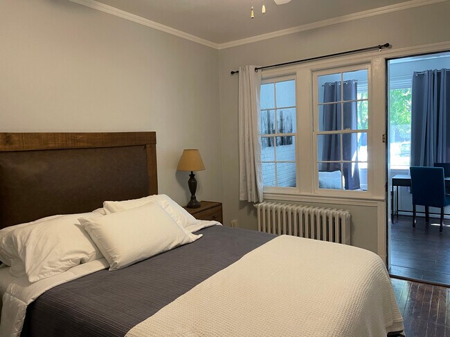 2613 39th St NW unit 3, Washington, DC 20007 - photo 6