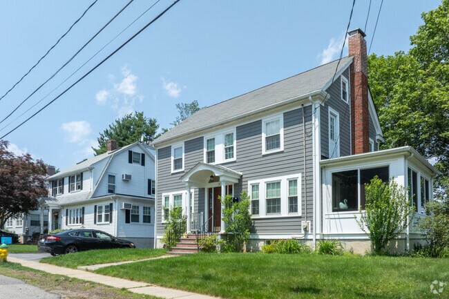 Screened in porches are common in many homes throughout the Cushing Square area.