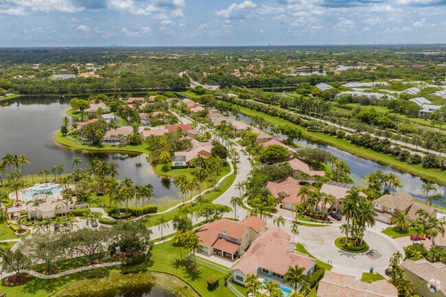 Weston, Florida provides residents with beautiful waterfront views to enjoy every day.