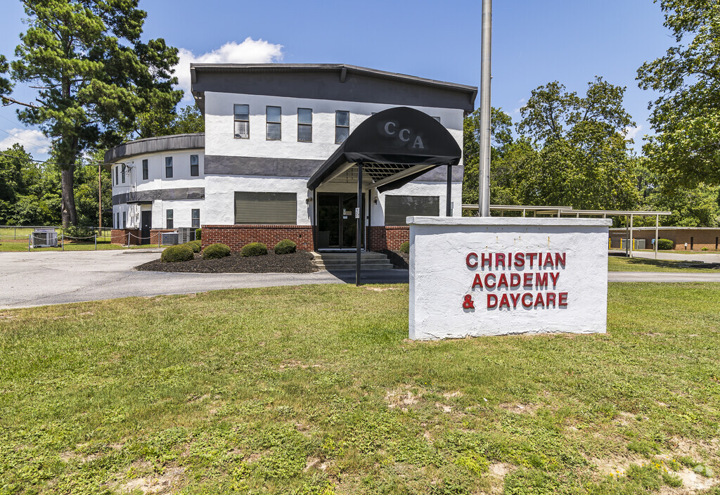 EDGE Christian Academy is a private school in Oak Grove, West Columbia, SC.