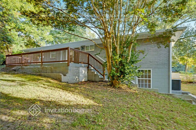 5881 Lanier Blvd NW, Norcross, GA 30071 - photo 6