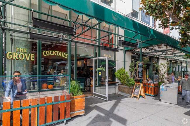 The Grove in Yerba Buena serves a range of American food dishes.