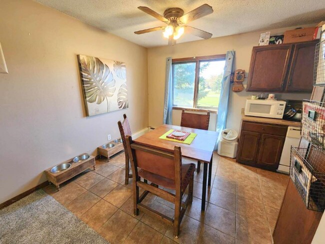 719 21st St S, Fargo, ND 58103 - photo 5