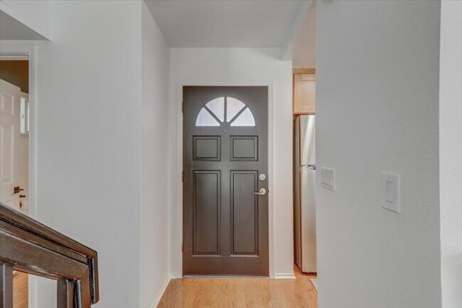 2191 Canyon Dr unit B101, Costa Mesa, CA 92627 - photo 3