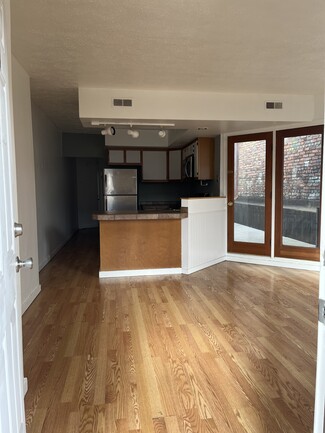 2334 E Carson St Unit 2334 E Carson, Pittsburgh, PA 15203