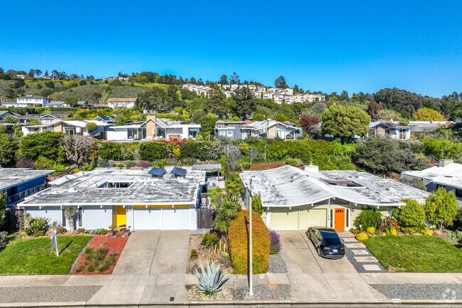 Sequoyah began as one of Joseph Eichler’s last developments in the San Francisco Bay area.