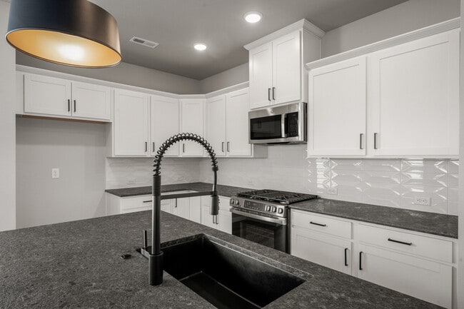 6313 Scrabble View, Colorado Springs, CO 80924 - photo 5