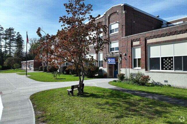 The school entrance at Elsmere Elementary School.