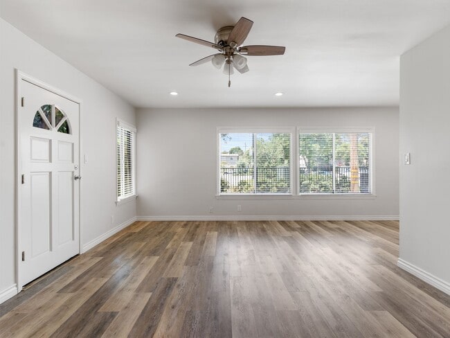 1340 W Parade St unit 1, Long Beach, CA 90810 - photo 4