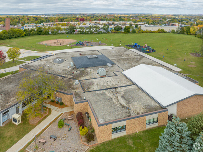 Hillcrest Elementary School is close to several homes in the Brookfield neighborhood.