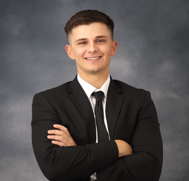 Agent Photo