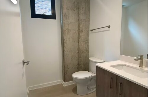 1123 W Patterson Ave unit 3, Chicago, IL 60613 - photo 6