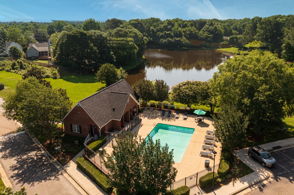 Brookefield Apartments, Raleigh, NC 27615 - photo 1