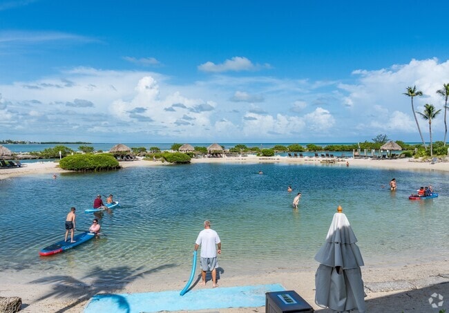 NH_Duck Key_557051_080724_P2_DW_FINAL
